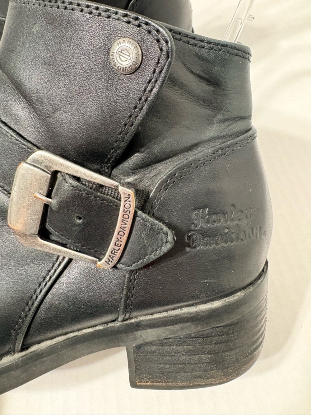 Harley-Davidson Black Leather Buckle Ankle Booties w Side Zip. 7.5 M - Picture 3 of 12